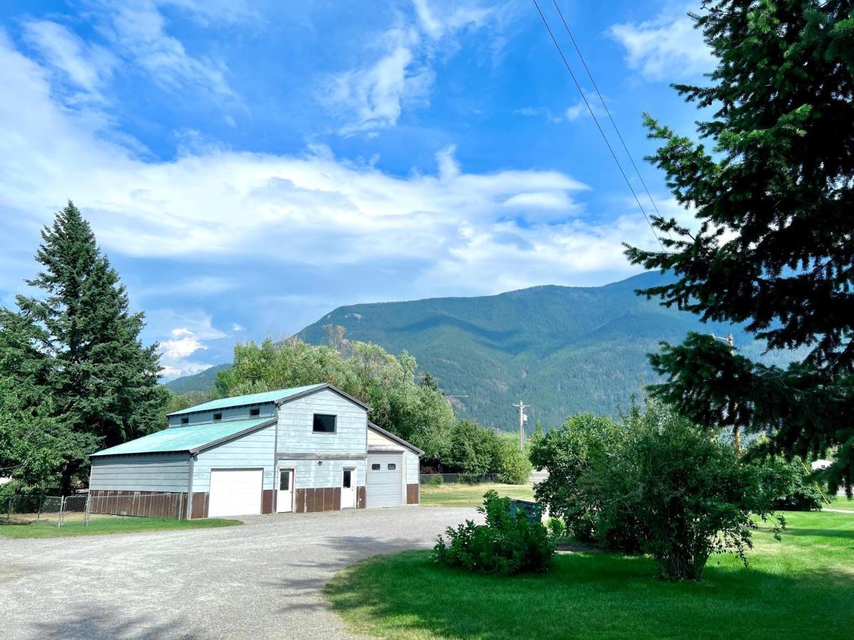 Glacier'S Edge Cabins Колумбія-Фоллс Екстер'єр фото